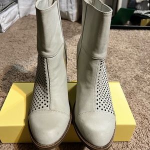 Cutie bootie by Diba, never worn!
